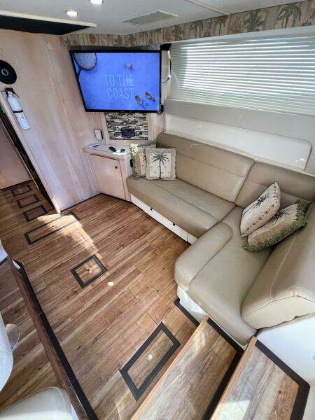 1998 Carver 350 Mariner