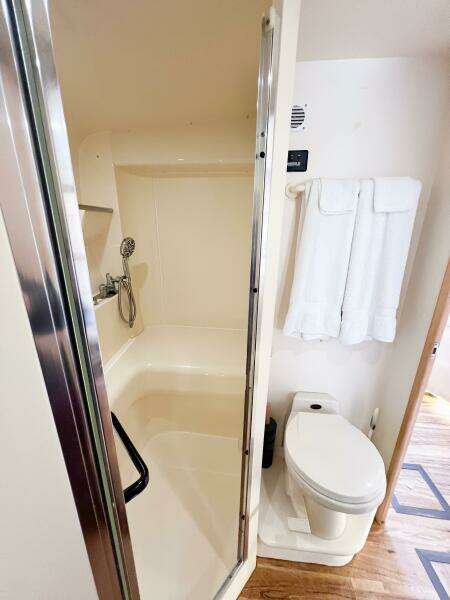 1998 Carver 350 Mariner