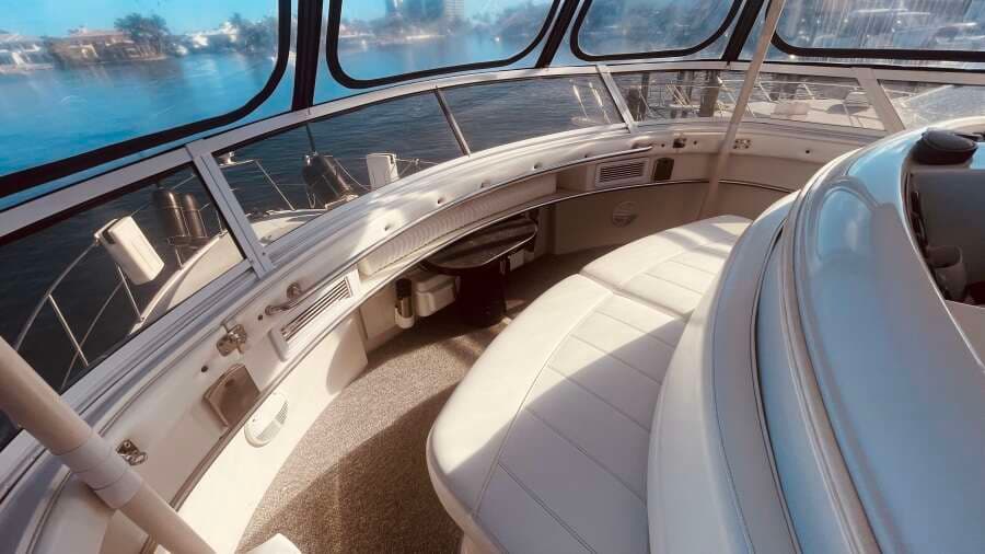 1997 CARVER YACHTS 500 COCKPIT MY