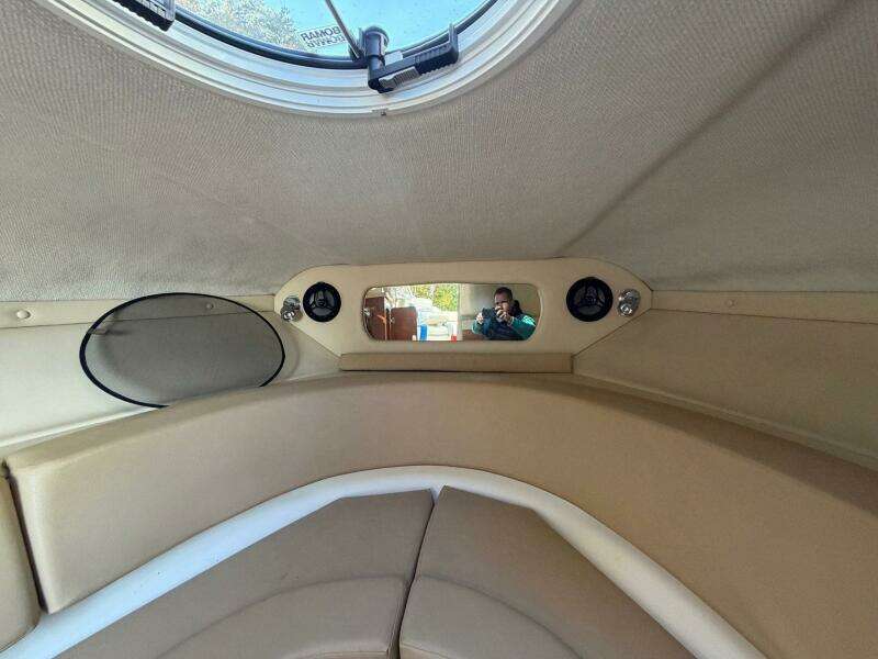 2008 Regal 2450 Cuddy