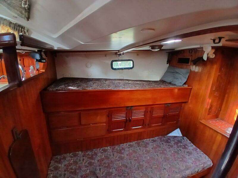 1980 Hardin Center Cockpit