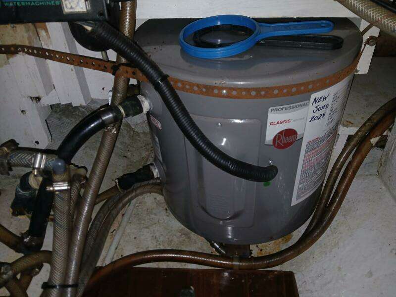 1980 Hardin Center Cockpit