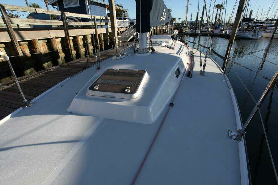 1996 J Boats 120