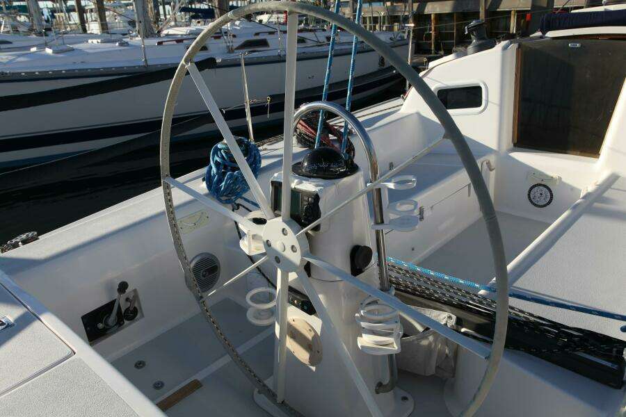 1996 J Boats 120