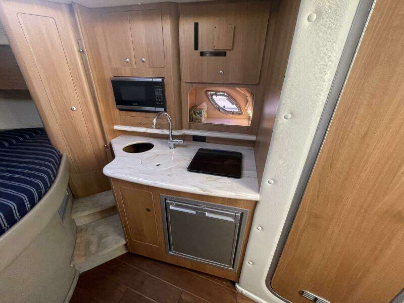 2016 Rinker 310 Express