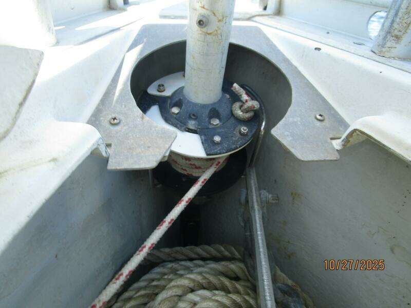 38' Beneteau roller furler