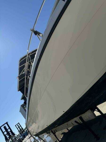 2004 Century 3200 Center Console