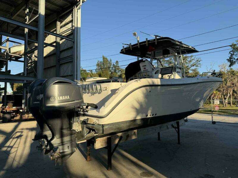 2004 Century 3200 Center Console