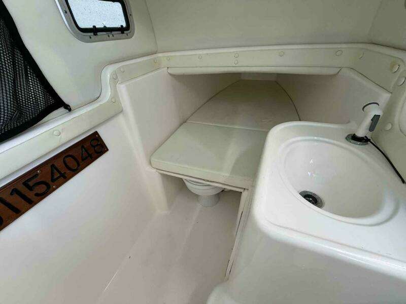 2004 Century 3200 Center Console