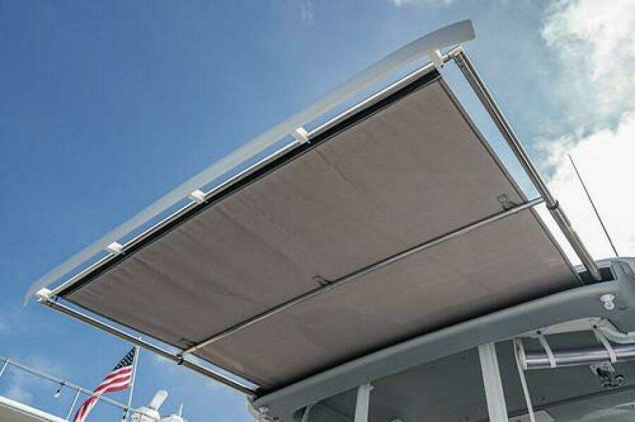 2022 Intrepid 477 Evolution