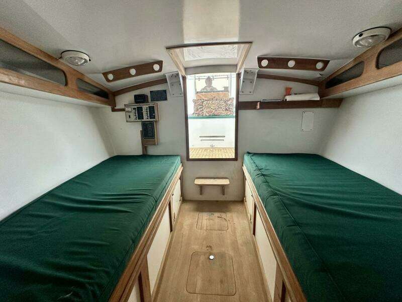 1987 Palm Beach 30 Express