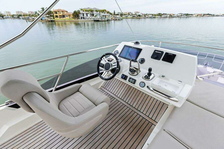 2022 Prestige 420 FLybridge SO FLY 