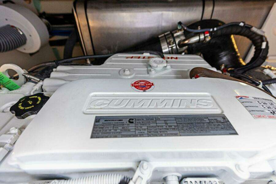 2022 Prestige 420 FLybridge SO FLY 