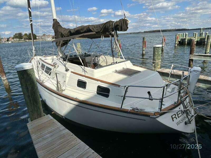 36' S2 port aft profile