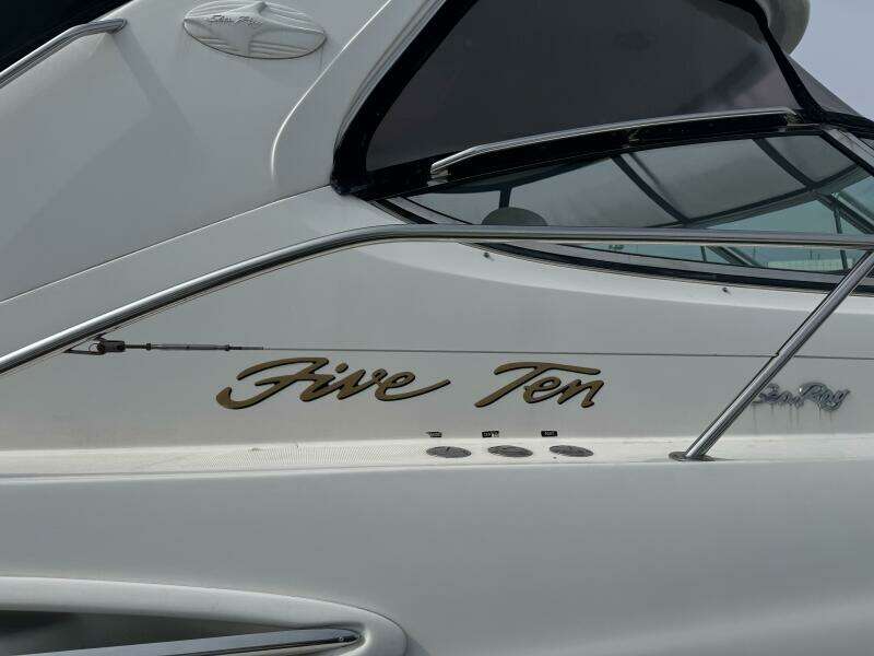 2001 Sea Ray 510 SUNDANCER