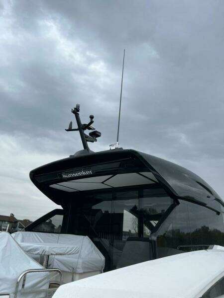 2026 Sunseeker 55 Predator