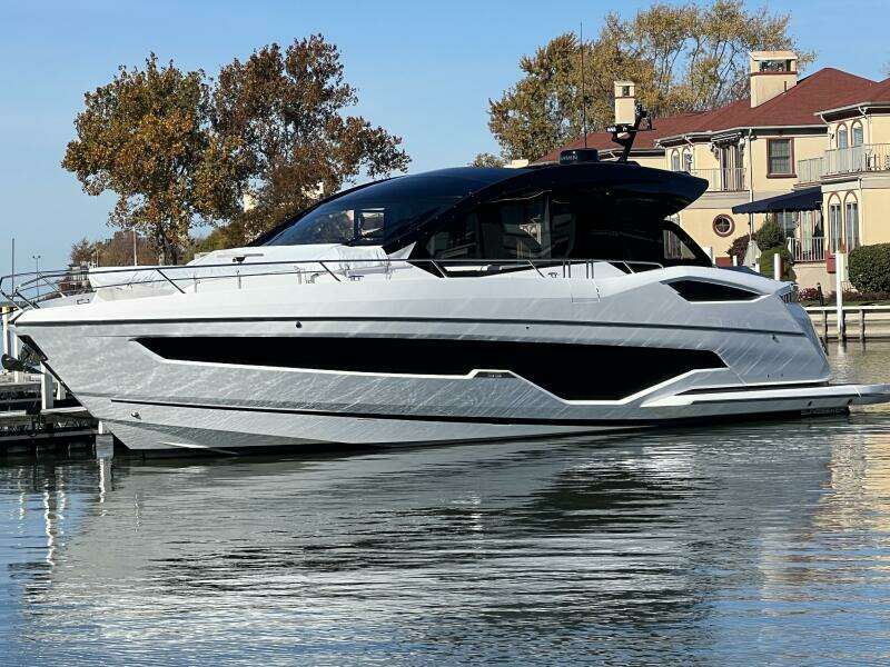 2026 Sunseeker 55 Predator