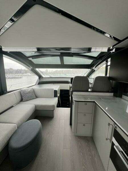 2026 Sunseeker 55 Predator