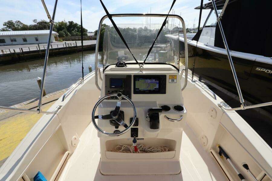 2022 Grady-White Fisherman 180