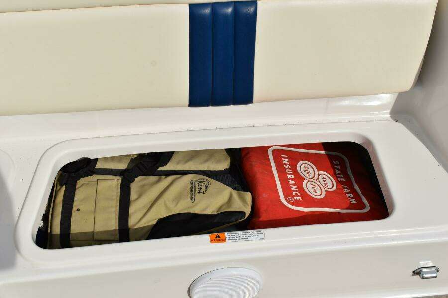 2003 Chris-Craft Launch 25