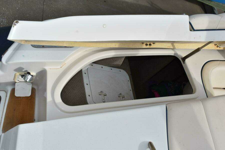 2003 Chris-Craft Launch 25