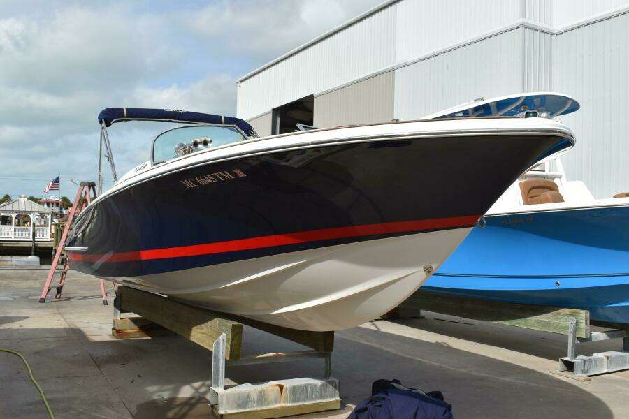 2003 Chris-Craft Launch 25