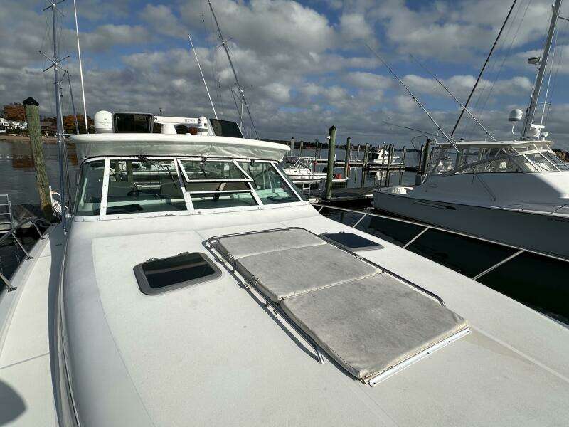 2001 Tiara Yachts 4300 Open