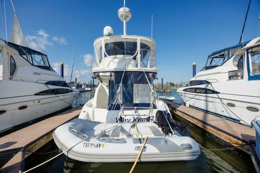 2010 Meridian 391 Motor Yacht