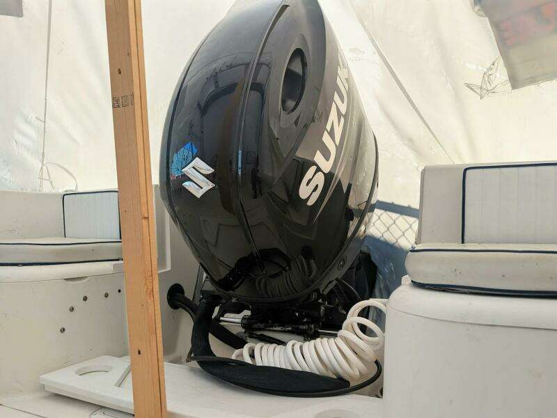 2003 Palm Beach 22DC White Cap