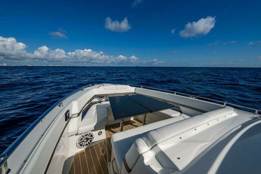 2022 Formula 380 ssc