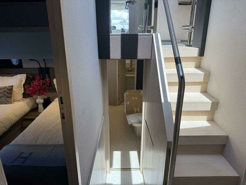 2018 Azimut 66 Flybridge