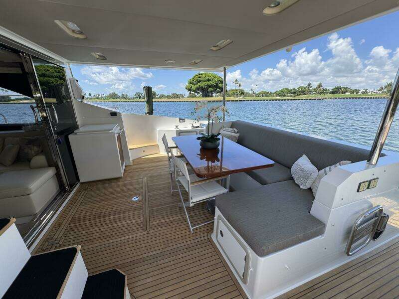 2018 Azimut 66 Flybridge