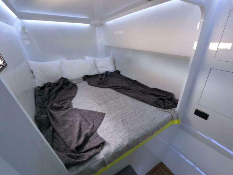 2017 Grainger Barefoot 40