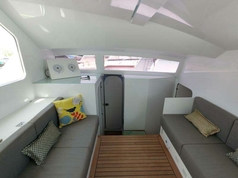 2017 Grainger Barefoot 40