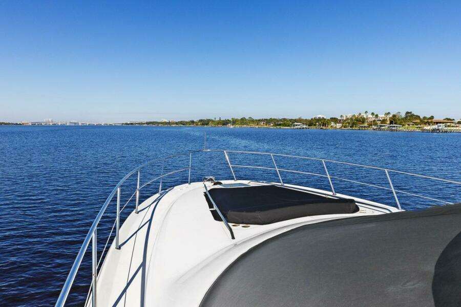 1998 Sea Ray 480 Sedan Bridge