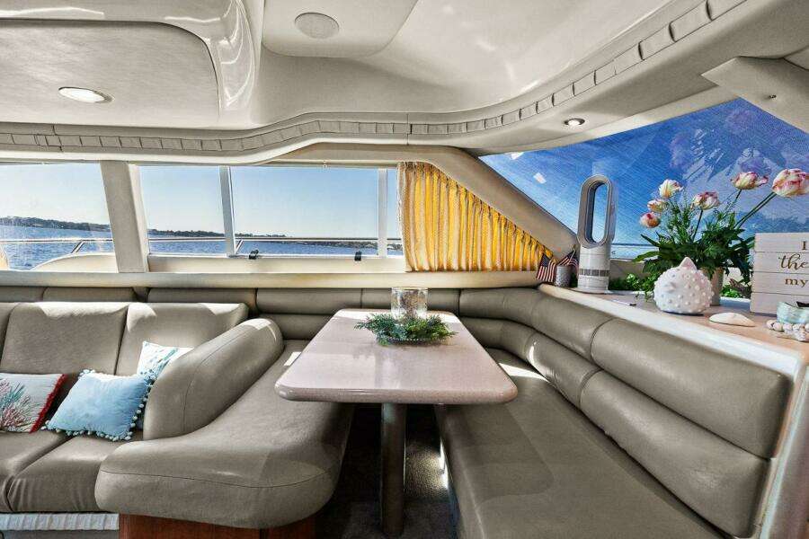 1998 Sea Ray 480 Sedan Bridge