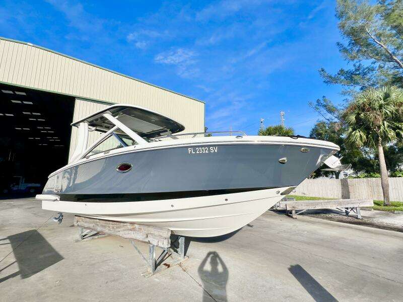 2021 Chaparral 280 OSX