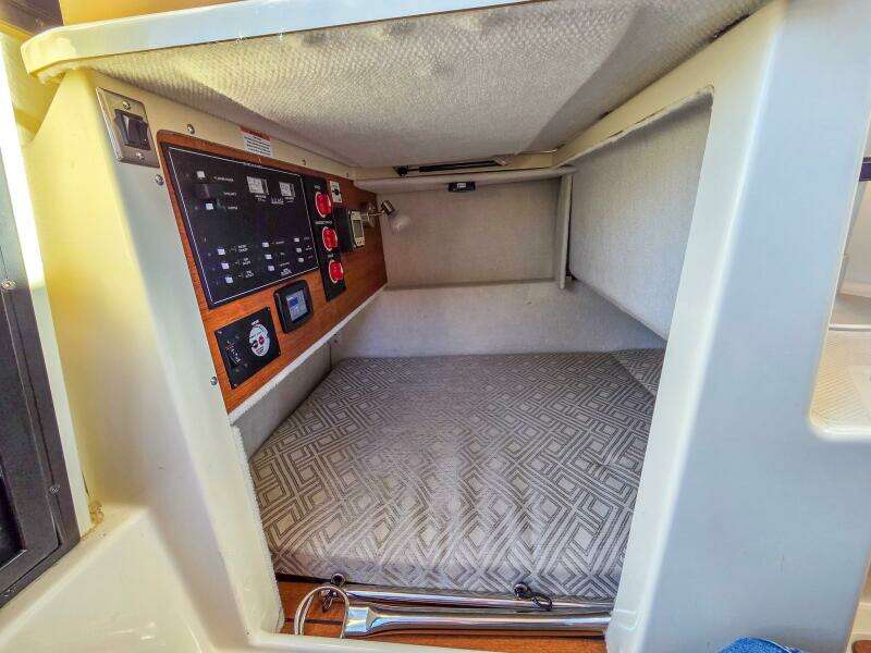 2021 Ranger Tugs R-23