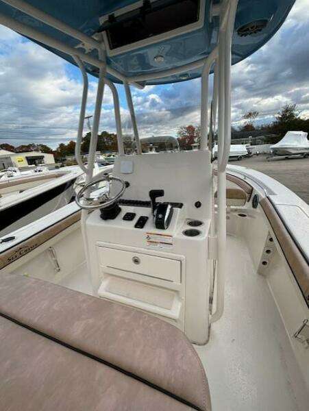 2023 Sea Chaser 24 HFC