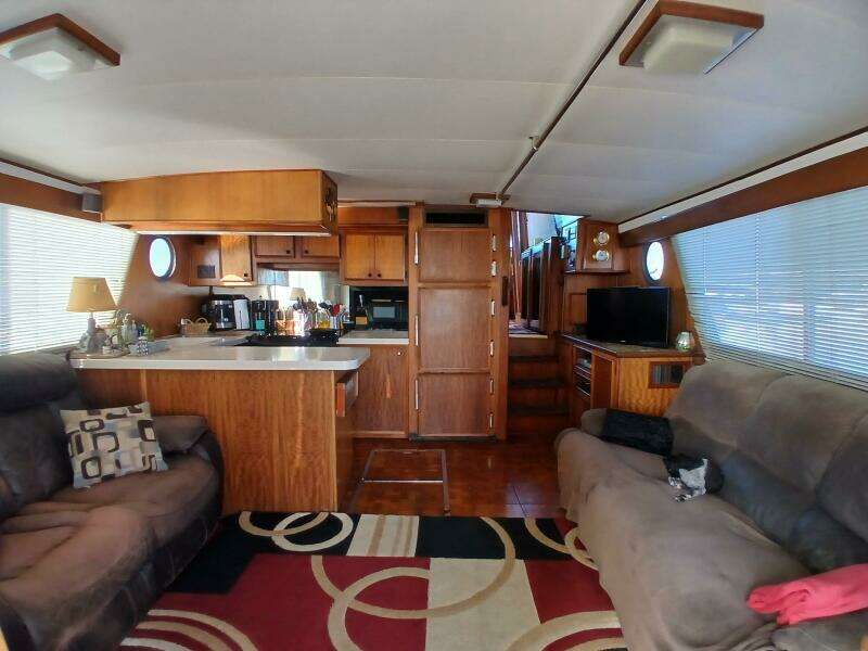 1977 Hatteras 48 LRC