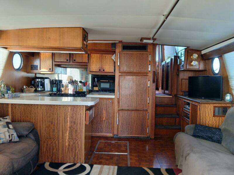 1977 Hatteras 48 LRC