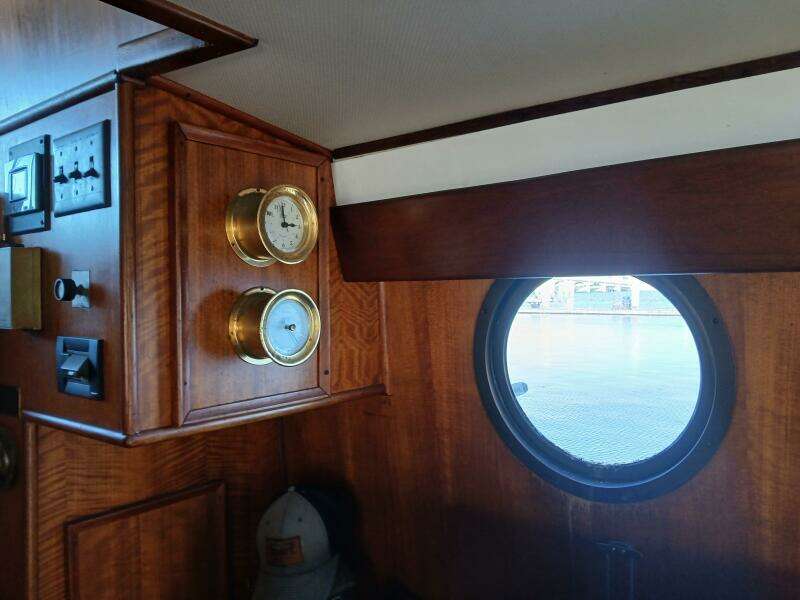 1977 Hatteras 48 LRC