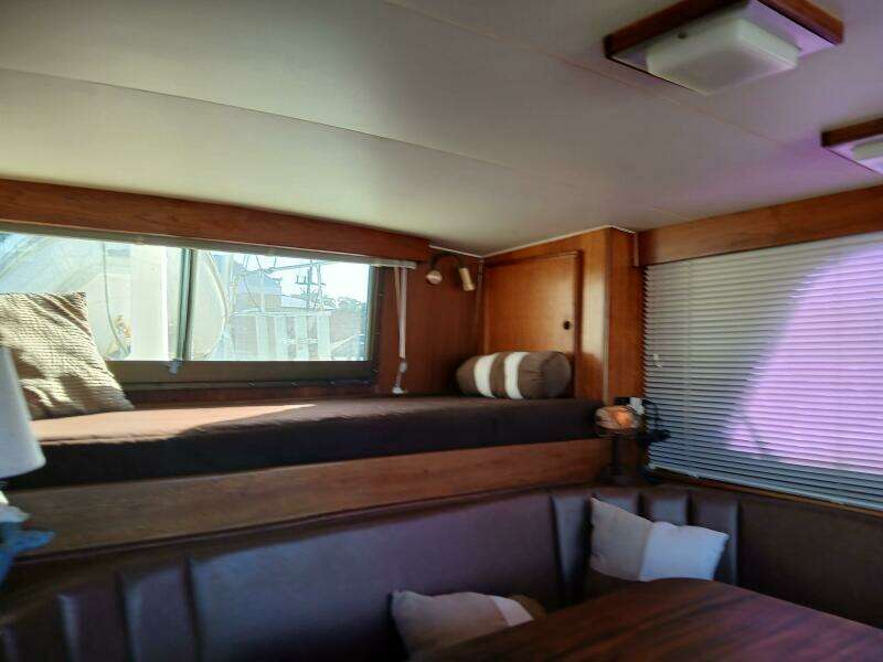 1977 Hatteras 48 LRC