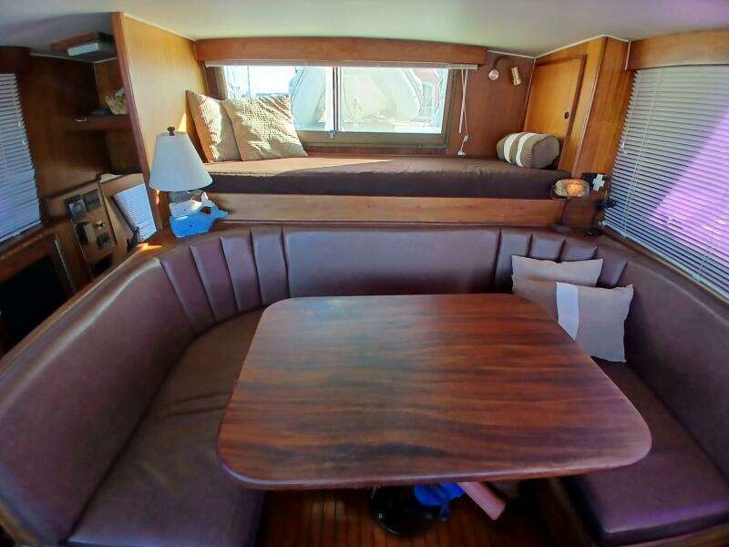 1977 Hatteras 48 LRC