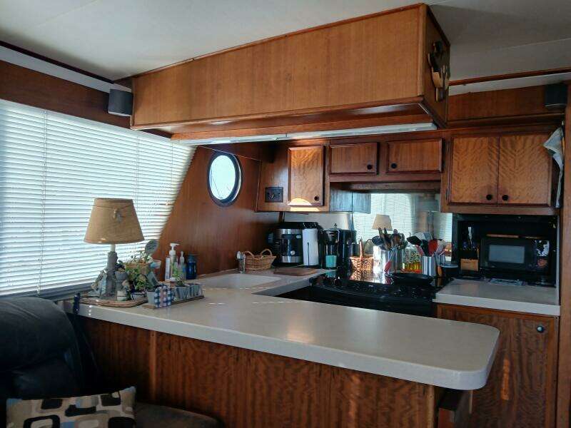 1977 Hatteras 48 LRC