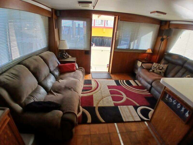 1977 Hatteras 48 LRC