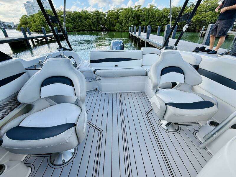 2015 Starcraft Crossover 250 SCX OB