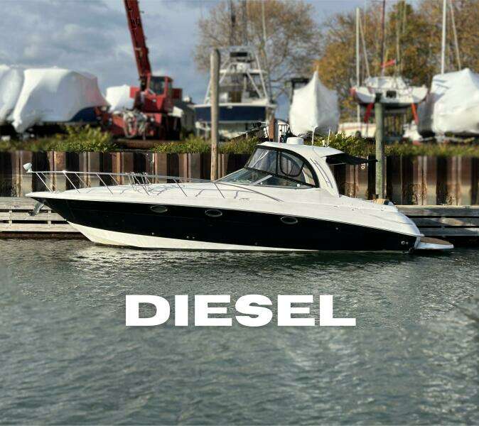 2007 Larson 370 Cabrio