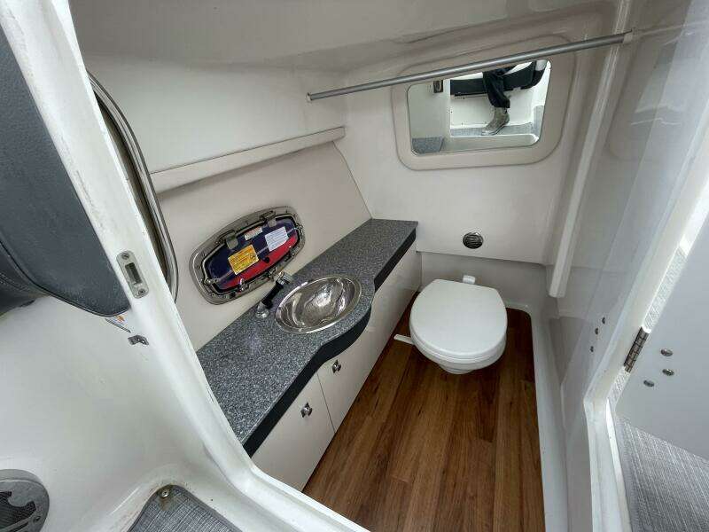 2017 Chaparral 307 SSX