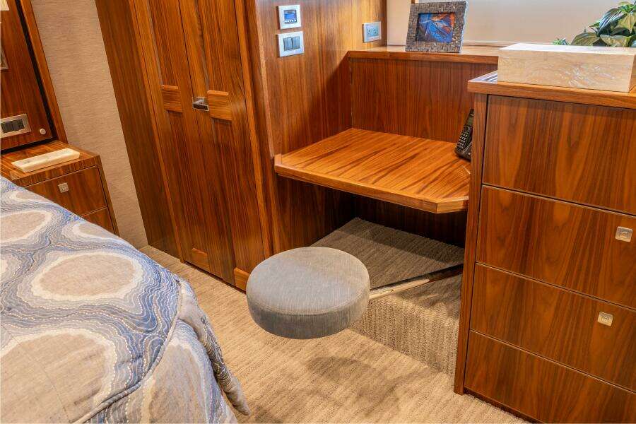 2018 Viking 80 Enclosed Bridge - SILVERTIME